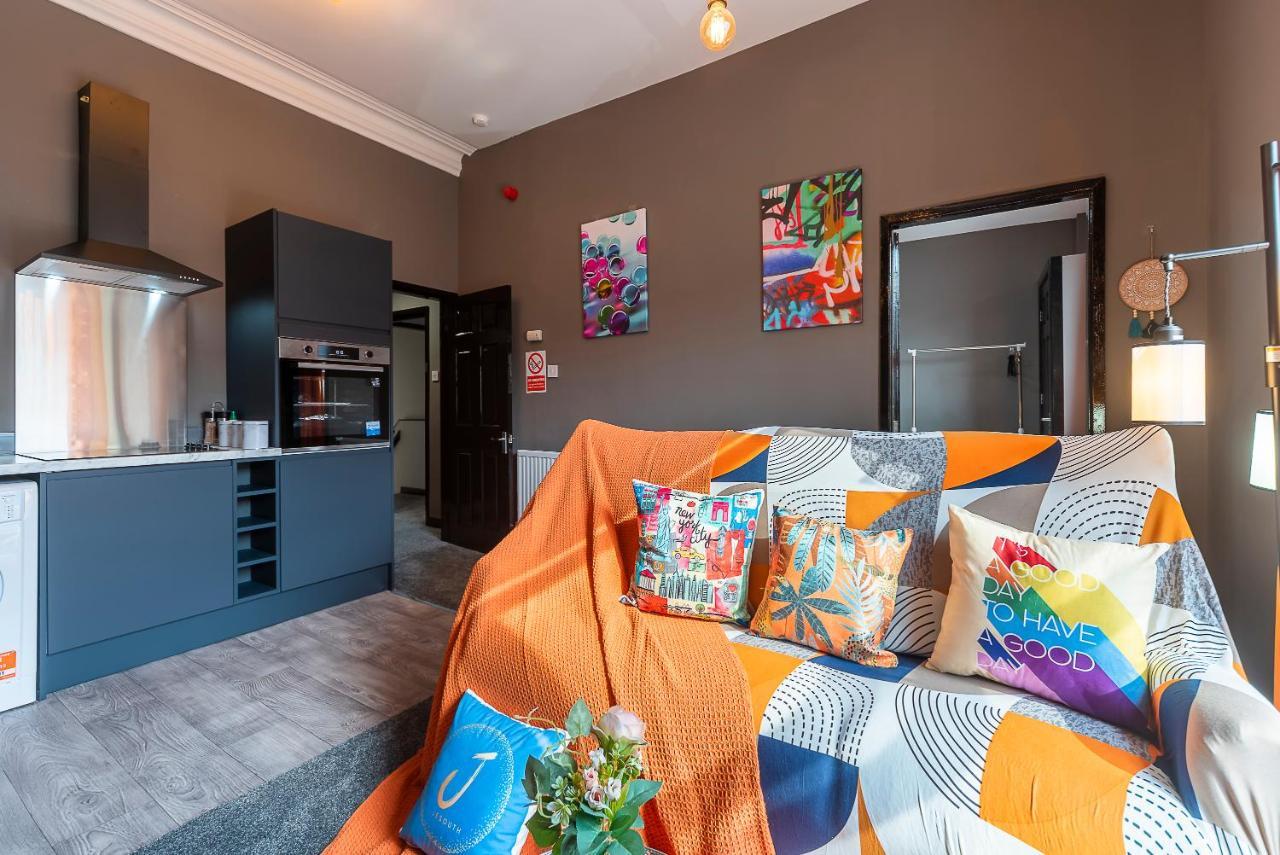 Art-Filled Bohemian 1 Bedroom Apt 2 Beds Colourful Praise Inn Apartment 赫尔河畔京士顿 外观 照片