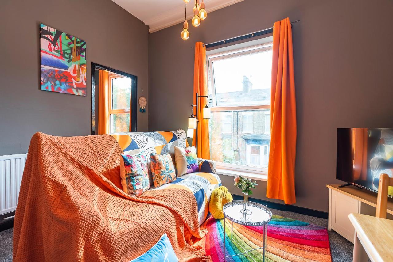 Art-Filled Bohemian 1 Bedroom Apt 2 Beds Colourful Praise Inn Apartment 赫尔河畔京士顿 外观 照片